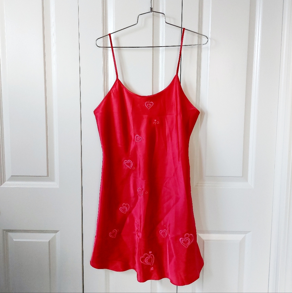 Y2k Boudoir Red with Embroidered Hearts Nightgown Large 2000s Inner‎ Most